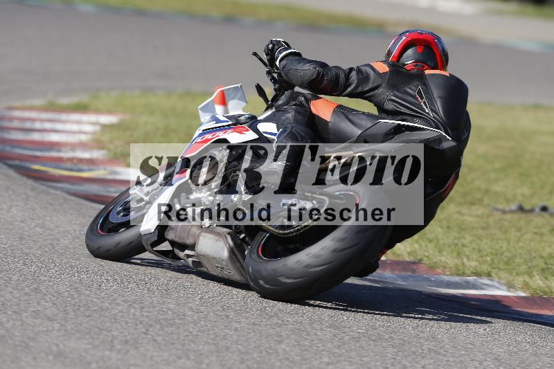 /Archiv-2024/56 10.08.2024 Plüss Moto Sport ADR/Einsteiger/27